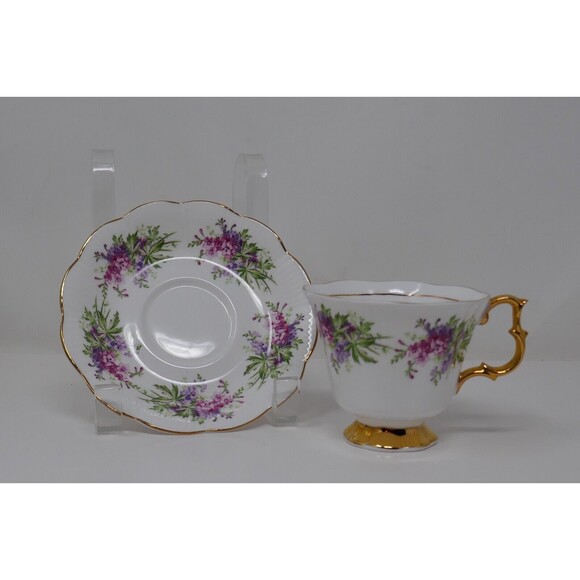 Royal Castle Fine Bone China Tea Cup & Saucer #701 - Picture 3 of 13
